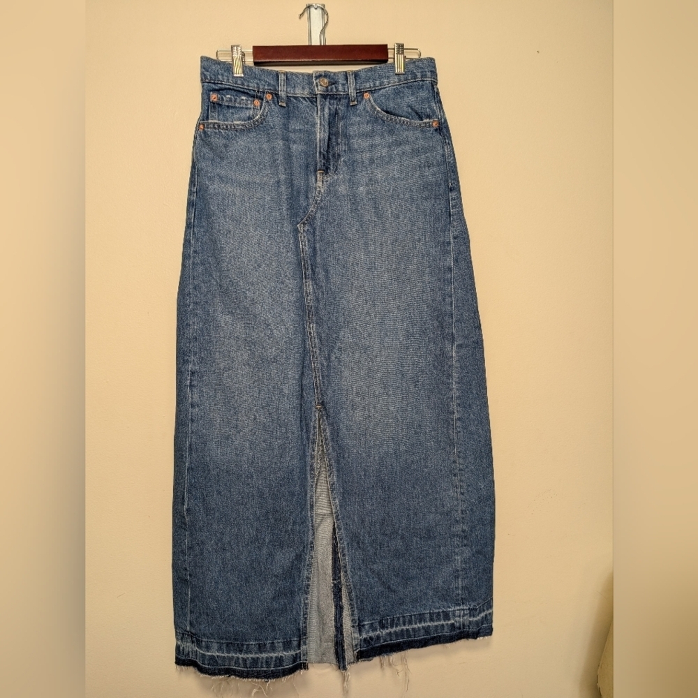 GAP Women’s Denim Midi Skirt Tall 29/8T High Rise Raw Hem 100% Cotton Button Fly